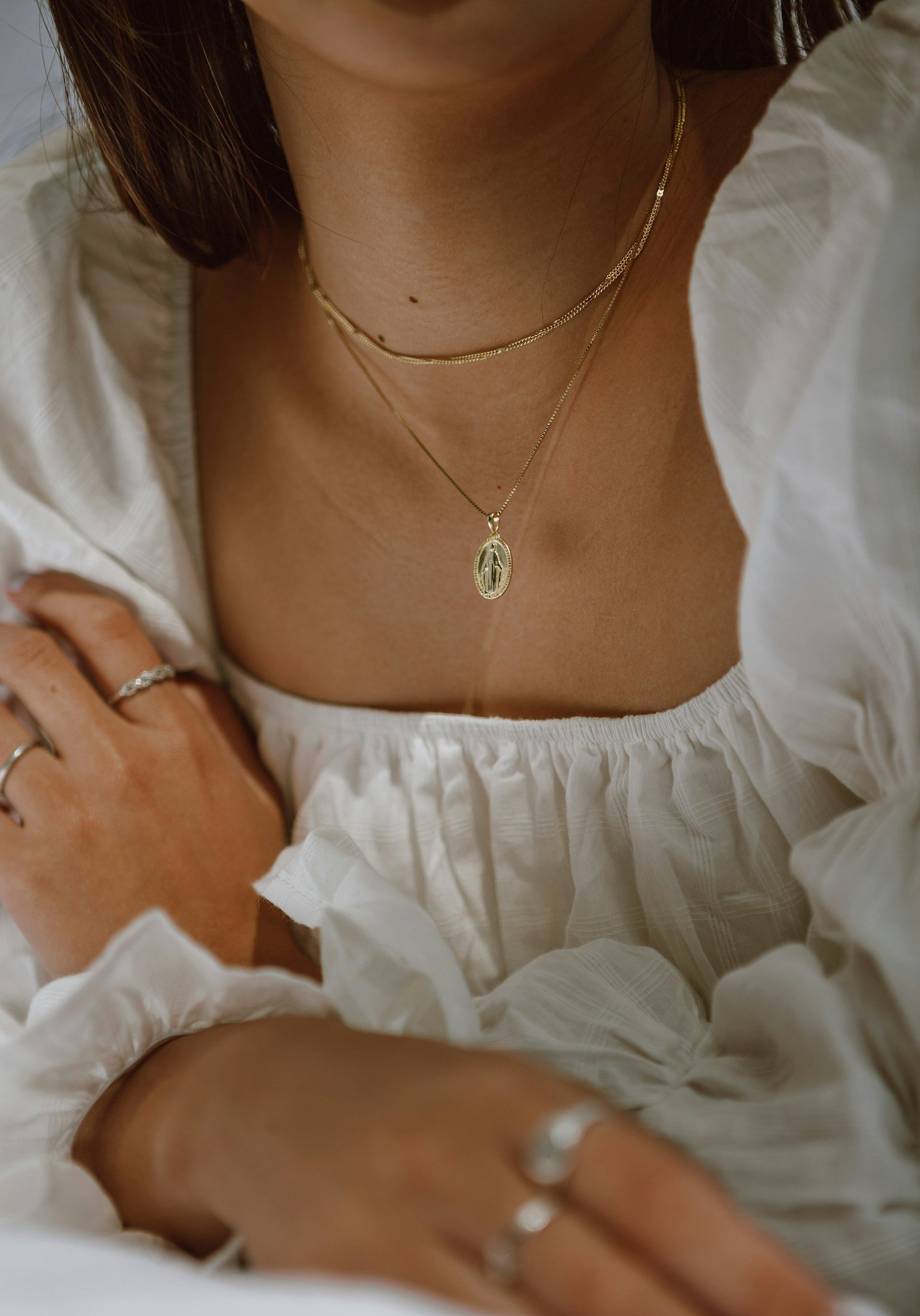 Special jewellery item for valuation guidance
